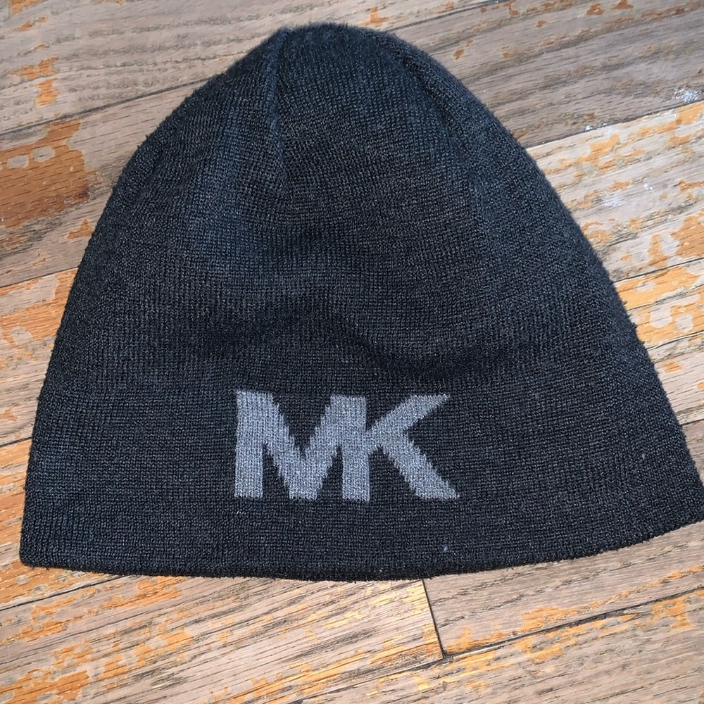 Michael Kors grey and black  winter hat